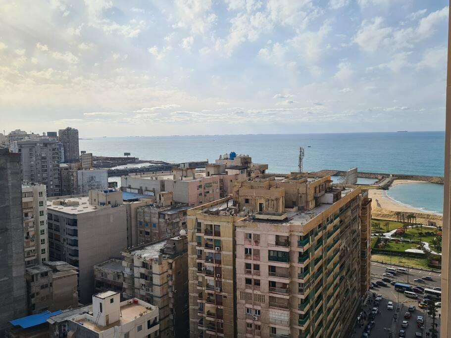 Luxury At Grand Plaza San Stefano, Prime Location With Access To Mega Mall And Four Seasons's Restaurants Alexandria